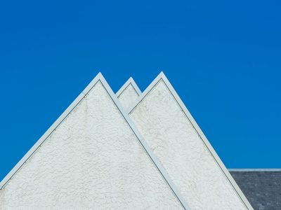 Simple geometric shapes showing focus and clear mental state